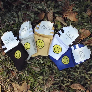 

Unisex happy cartoon smiley pattern socks Japanese Harajuku funny ankle high cotton socks calceines cute fashion woman socks