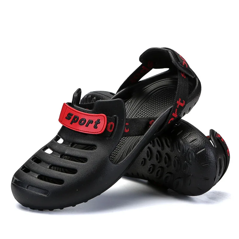 2019 Hot Sale Brand Fashion Sandals Eva Clogs Swimming Shoes Men Croc Band Summer Water Black White Air Beach Garden Mens Shoes