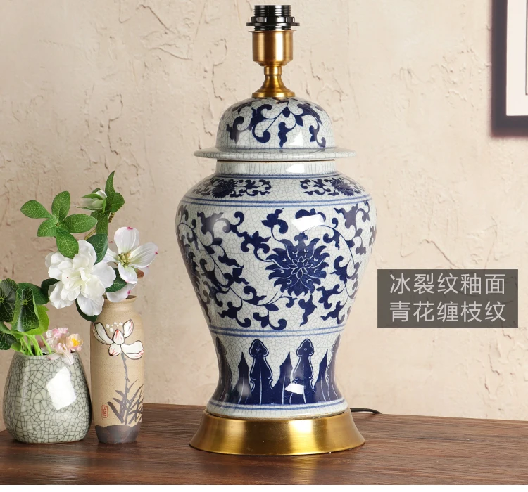 Bedroom vintage table lamp china living room Table Lamp for wedding decoration ceramic art table lamp antique blue and white (3)