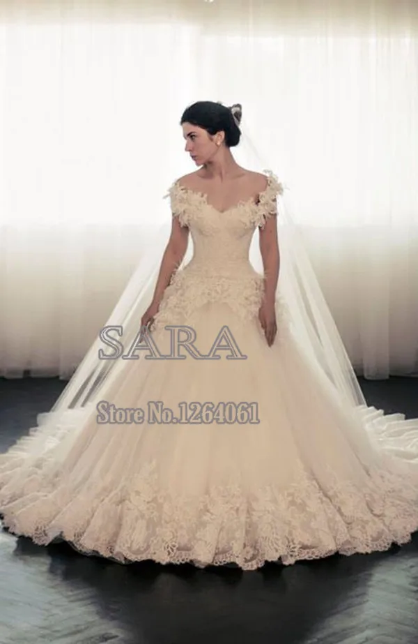 

Ivory Elegant Bridal Gowns A-Line Cap Sleeve Tulle Appliques V-Neck Dresses Flowers Wedding Dresses 2016