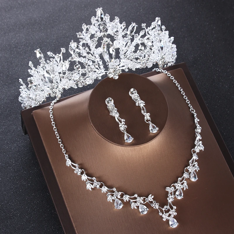 

Noble Crystal Beads Heart Bridal Jewelry Sets Silver Fashion Wedding Jewelry Rhinestone Tiaras Crown Necklace Earrings for Bride