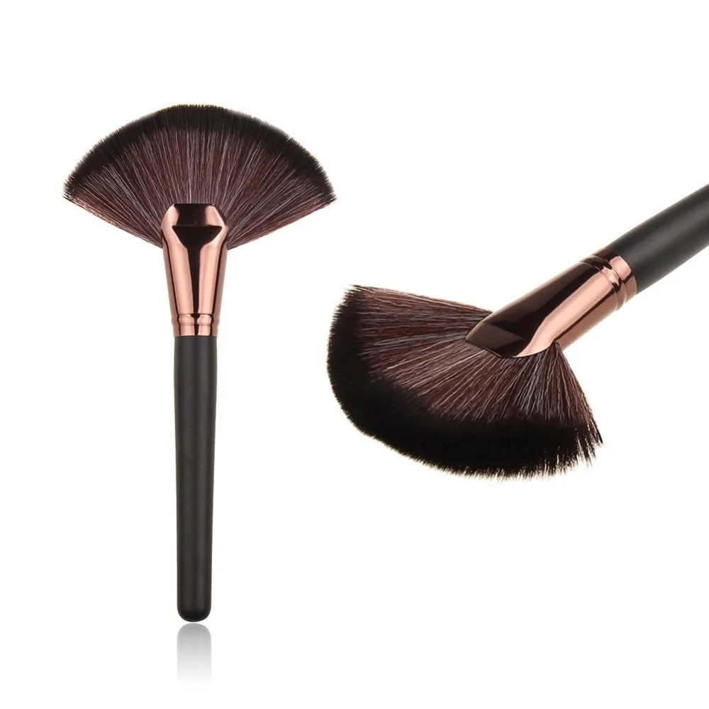 

1 Pcs Large Fan Soft Makeup Brush Foundation Blush Blusher Powder Highlighter Brush Powder Dust Cleaning Brushes Cosmetic Tools