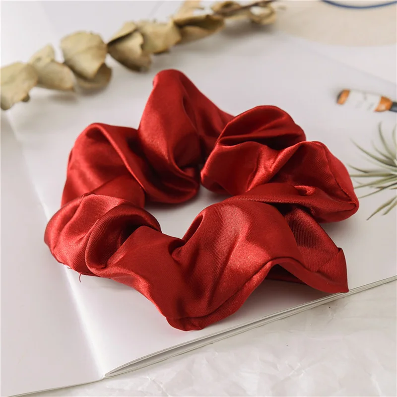 9665767228_2004744291