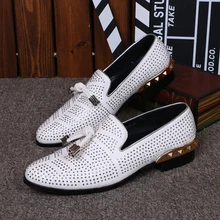 Christia Bella Neue Art Und Weise Weißes Party Hochzeit Nieten Loafers niet Echtem Leder Kleid Schuhe Slip on Männer Wohnungen Große größe