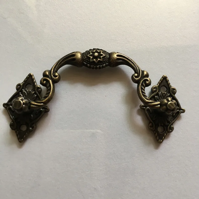 Box-Holder-Suitcase-Holder-Arch-Furniture-Hardware-Bronze-Tone-9-6cm-x3-6cm-3-3cm-x2 (5)