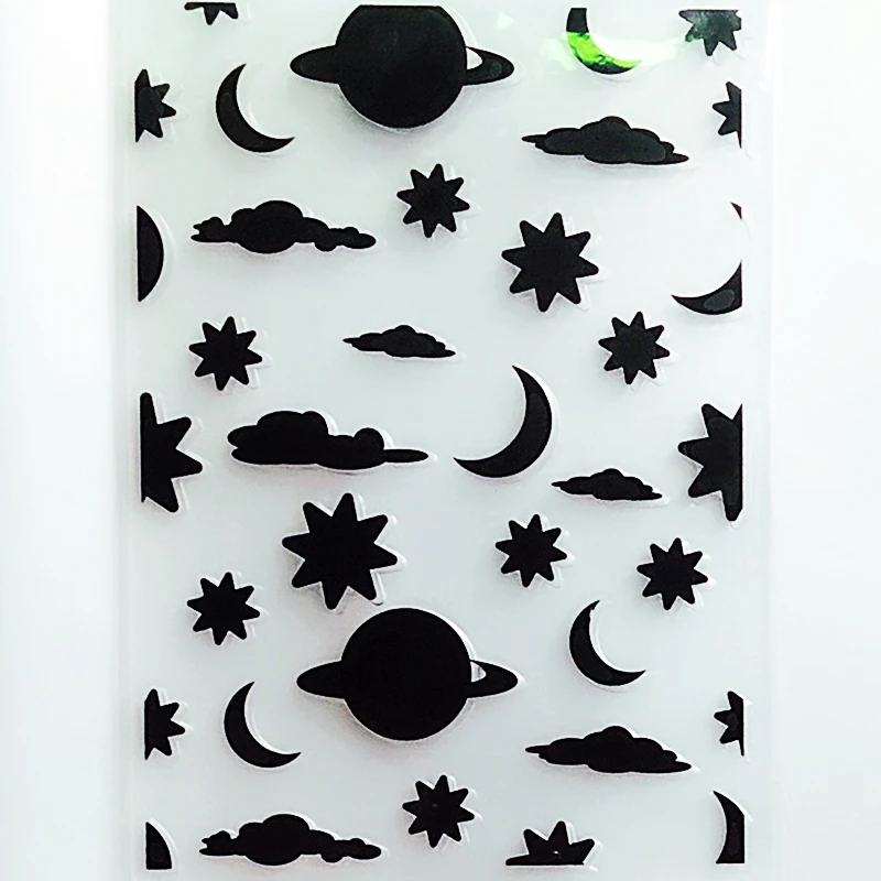 

YLEF088 Cloud Moon Plastic Embossing Folder For Scrapbook Stencils DIY Photo Album Cards Paper Making Decoration Scrapbooking