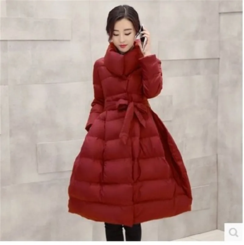 Лидер продаж, зимнее женское пальто, европейский стиль, женские куртки, парки, пальто, дизайн, расклешенная трапециевидная верхняя одежда с поясом XH457 - Цвет: Бургундия