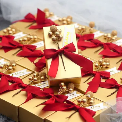 200pcs Golden candy box with bow Wedding Goods Accompanying Gifts Rectangular Candy Carton Wedding Packaging Box DIY decoration