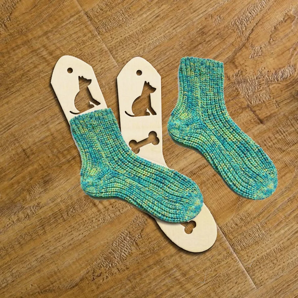 Cute Dog Bone Natural Wooden Socks Form Hollow Wood Forms Handmade Hand Knit Sock Blocker 2018 New | Дом и сад
