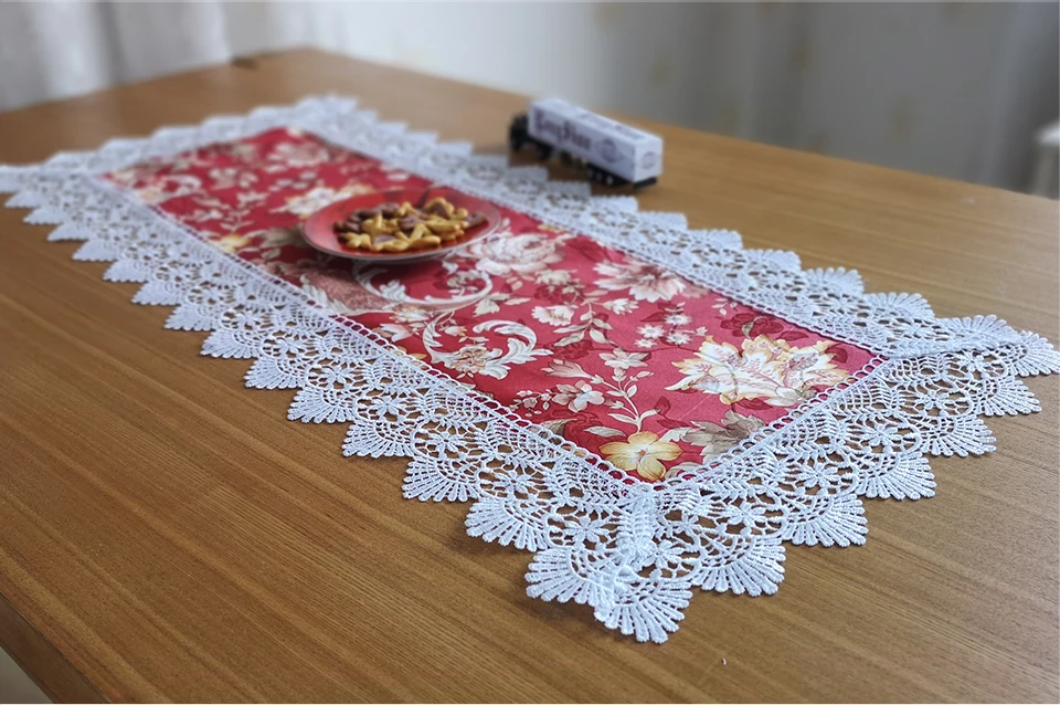 red table runner (4)