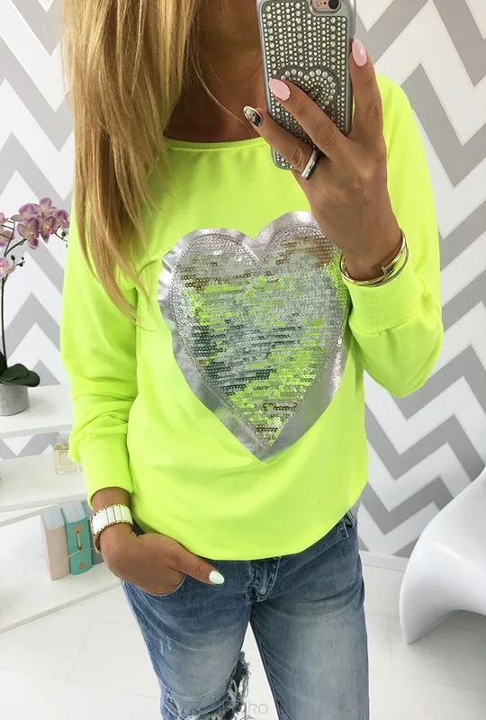  Women's Jumpers Suit Autumn Lovely Sequined Heart Pullovers Women O-neck Long Sleeve Sweatshirts La