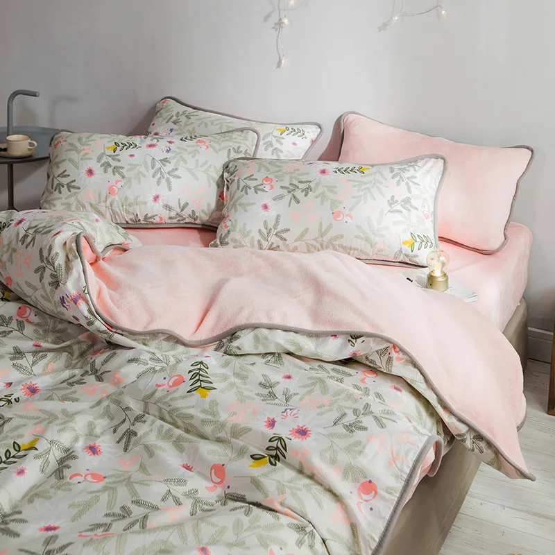 Best Price Printed Edging Flannel Bedding Set 21 Colors Pure