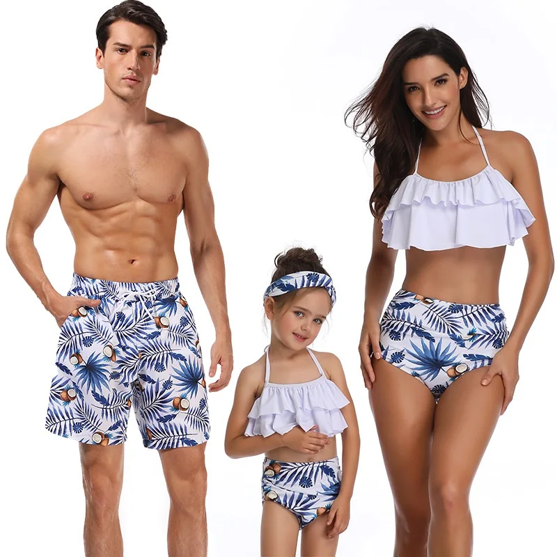 Dad Son Swimwear Beach Bath Swimsuits Family Look Bikini Mommy and Me Clothes Mom and Daughter Matching Dresses Outfits - Цвет: as picture