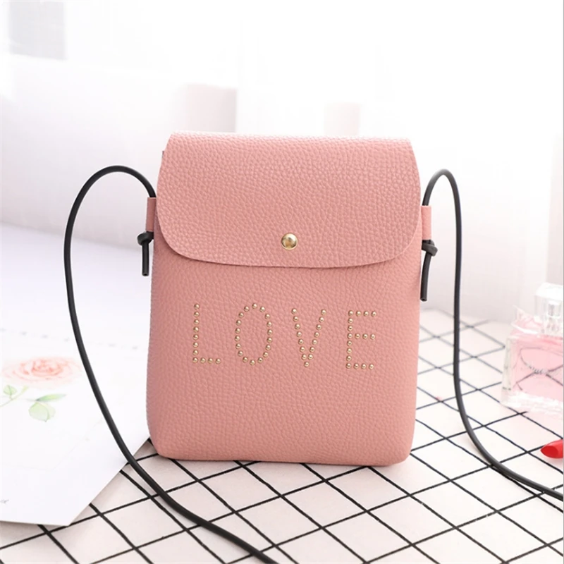 

New Ladies Shoulder Messenger PU Leather Bag Fashion LOVE Letter Mini Crossbody Purse Solid Color Cute Shoulder Mobile Phone Bag
