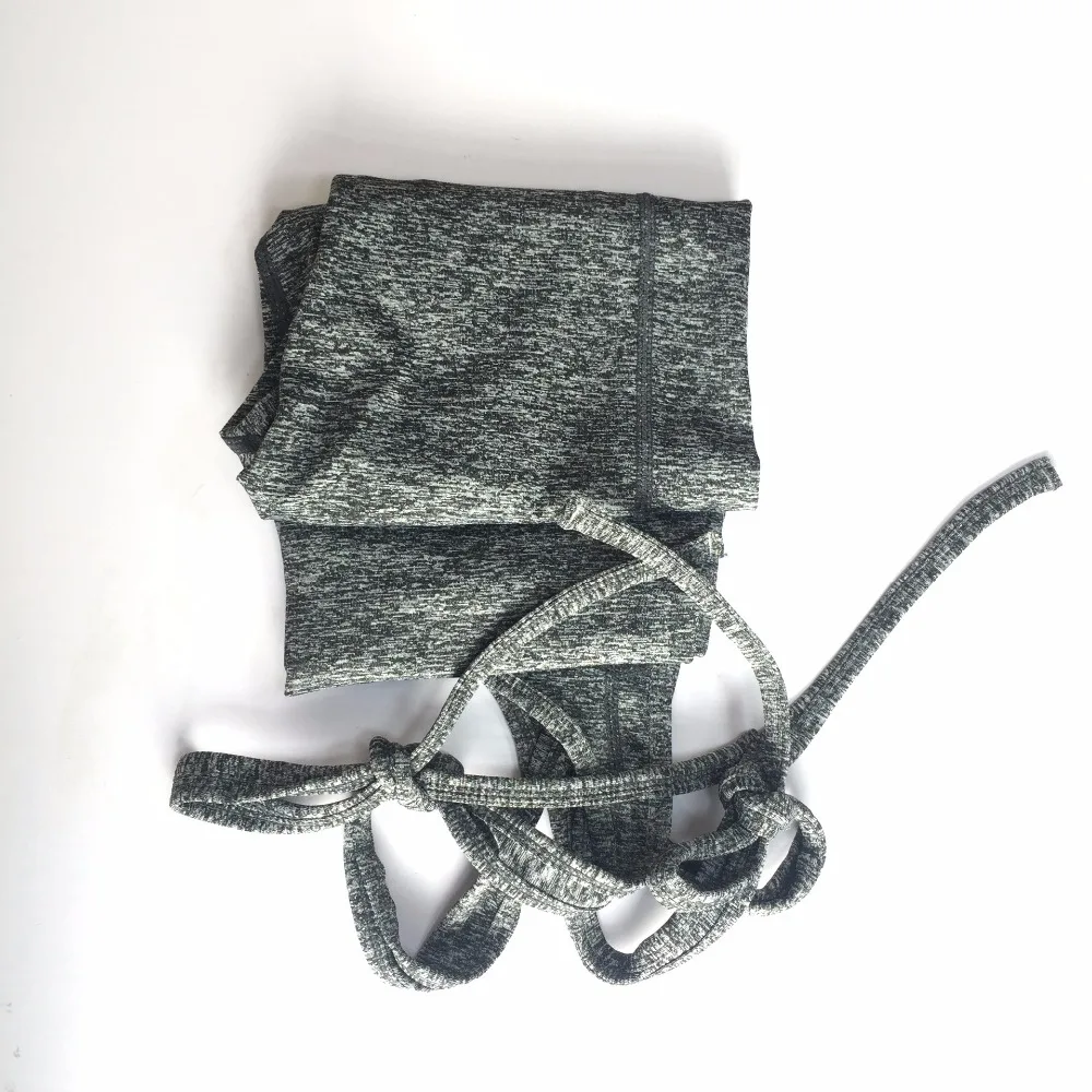 4073365570_2102846652