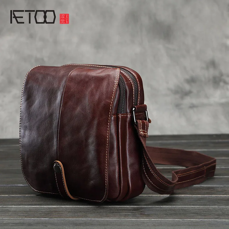 

AETOO 2017 new men's oil wax head layer cowhide leather messenger bag multifunctional diagonal casual shoulder bag