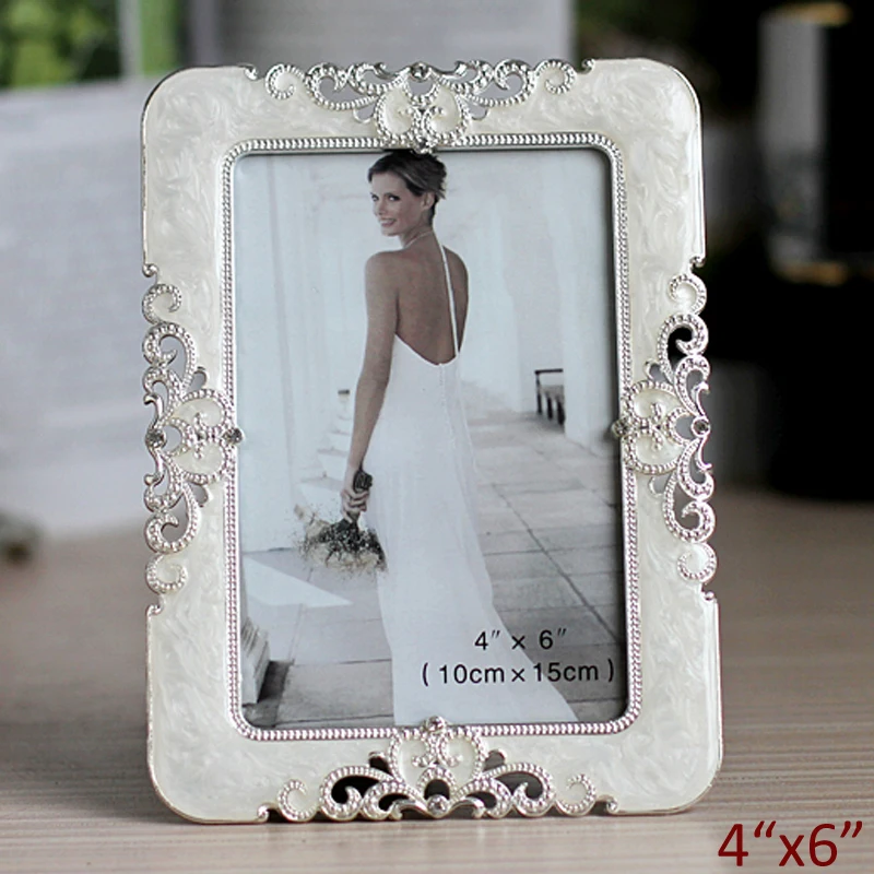 

Shiny Silver Pearl White Jeweled 4 by 6 Rectangle Shape Alloy Picture Photo Frame