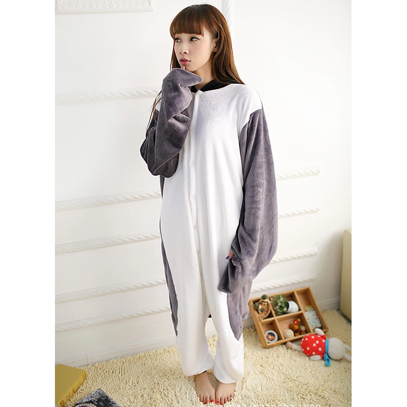 Tanie Dorosły Anime szary pingwin kigurumi kombinezon śliczny kostium dla kobiet mężczyzn śmieszne ciepłe miękkie zwierząt Onepieces bielizna nocna strona główna tkaniny dziewczyna