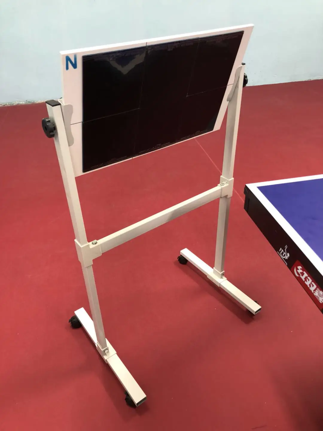 

Ekuwa Professional Table Tennis Training Robot Fixed Rapid Rebound Ping Pong Ball Machine Table Tennis Trainer for Stroking