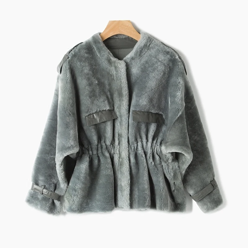 Ptslan 2018 Real fur coat women winter sheep shearing fur coat natural fur collar thick warm fur jacket free shipping P4363