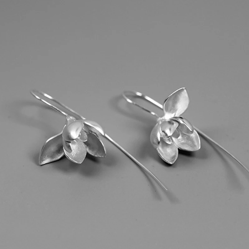 Lotus весело момент реального 925 пробы серебро ручной работы дизайнера Модные украшения элегантный цветок магнолии Длинные Висячие серьги для Для женщин