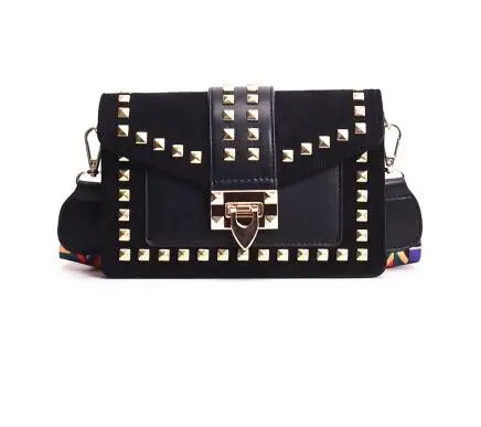 

2019 New Wide Shoulder Strap Small Square Bag Fashion Rivet Crossbody Bag Female Bags Messenger Bag Women