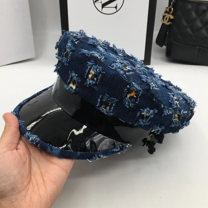 

Joker leisure men and women flat cap octagonal cap qiu dong the navy cap restoring ancient ways do old denim casual hats Visors