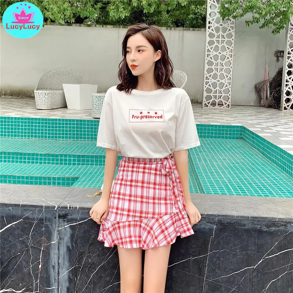 

2019 new Japanese style summer irregular plaid suit skirt + printing T-shirt small fresh suit 2 O-Neck Pullover Office Lady