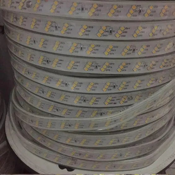 220 В 2835 SMD трехрядная гибкая лента Светодиодные лампы холодный ...