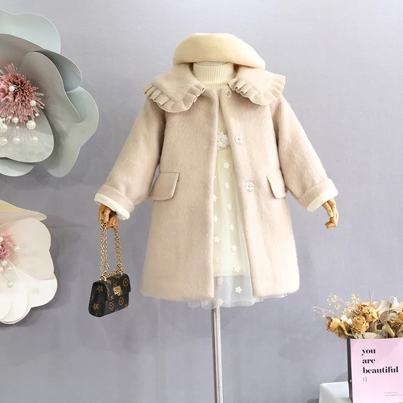 

children's clothing for girls woolen coat 2018 winter new girls doll collar long sections plus velvet jacket tide