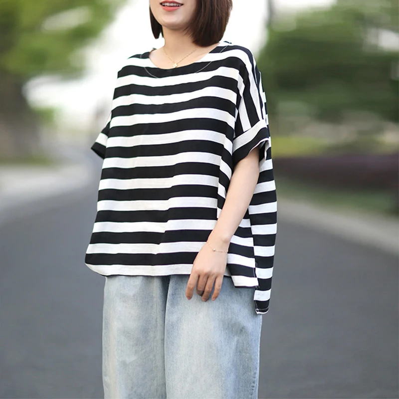 

Johnature Women White And Black Striped T-Shirts Short Sleeve O-Neck 2019 Summer Tops New Casual Cotton Loose T-Shirts