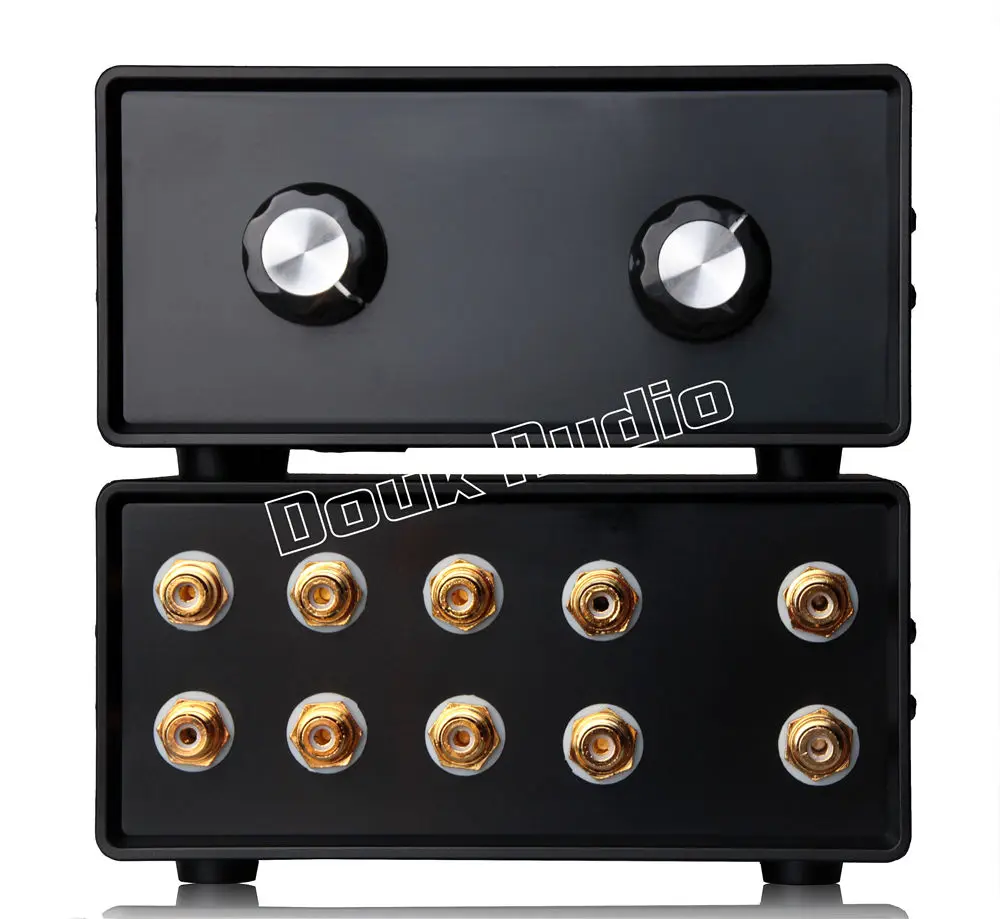 Mini Stereo 4 IN 1 OUT RCA Signal Input Audio Splitter/Switcher Volume