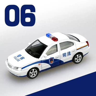 Моделирование 1: 64 Jetta Elan Wuling Hongguang Gold Cup, городское управление, Полицейская машина 01-24 модель автомобиля из сплава - Цвет: 06