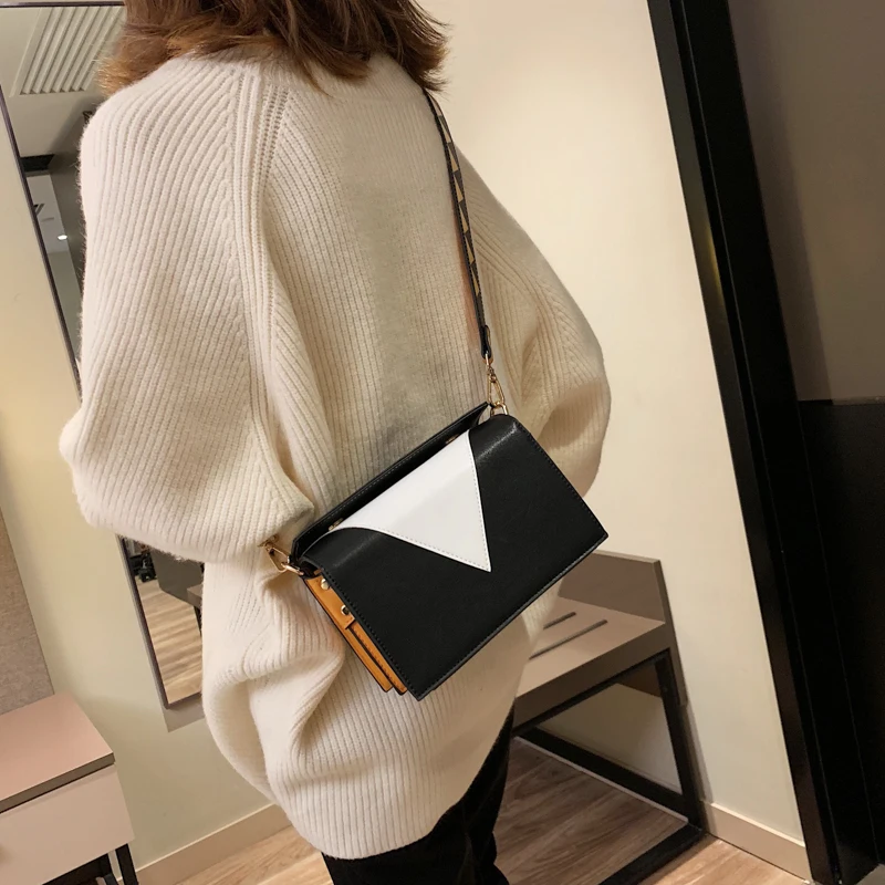 أنماط هندسية صغيرة Crossbody حقائب للنساء 2019 مع شخصية حزام الكتف السيدات Crossbody حقيبة الإناث حقائب