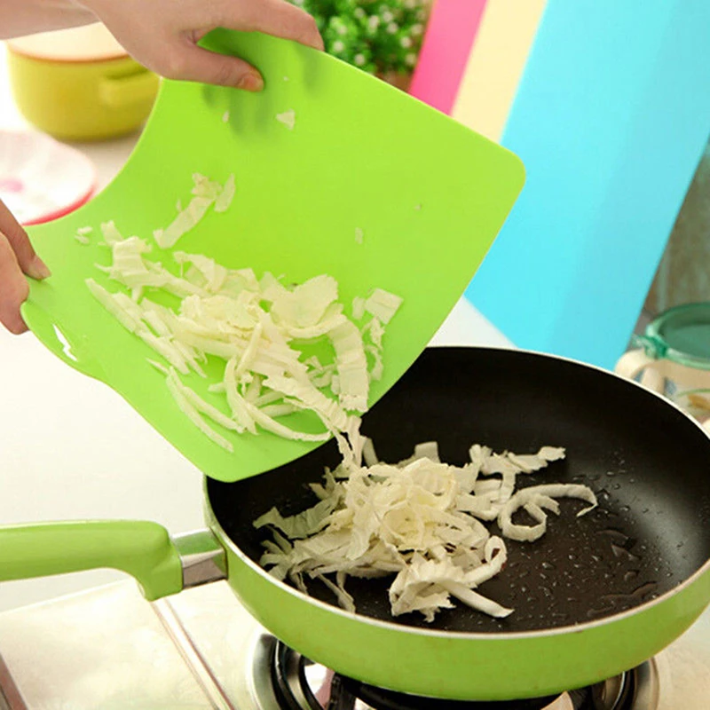 

4 Pcs/set Flexible Plastic PP Non-slip Chopping Block Cutting Board Cutting Mats With Food Icons Kitchen Tools Supplies