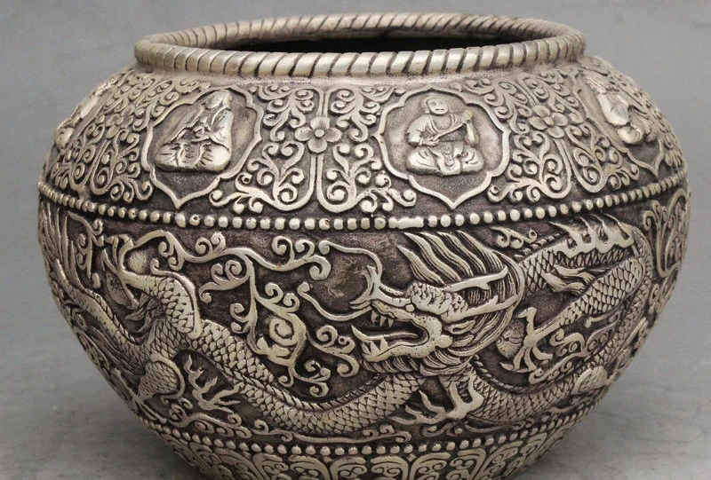 

Old Tibet Royal Silver Dragon Sakyamuni Budda Statue Jar Pot Tank Incense Burner