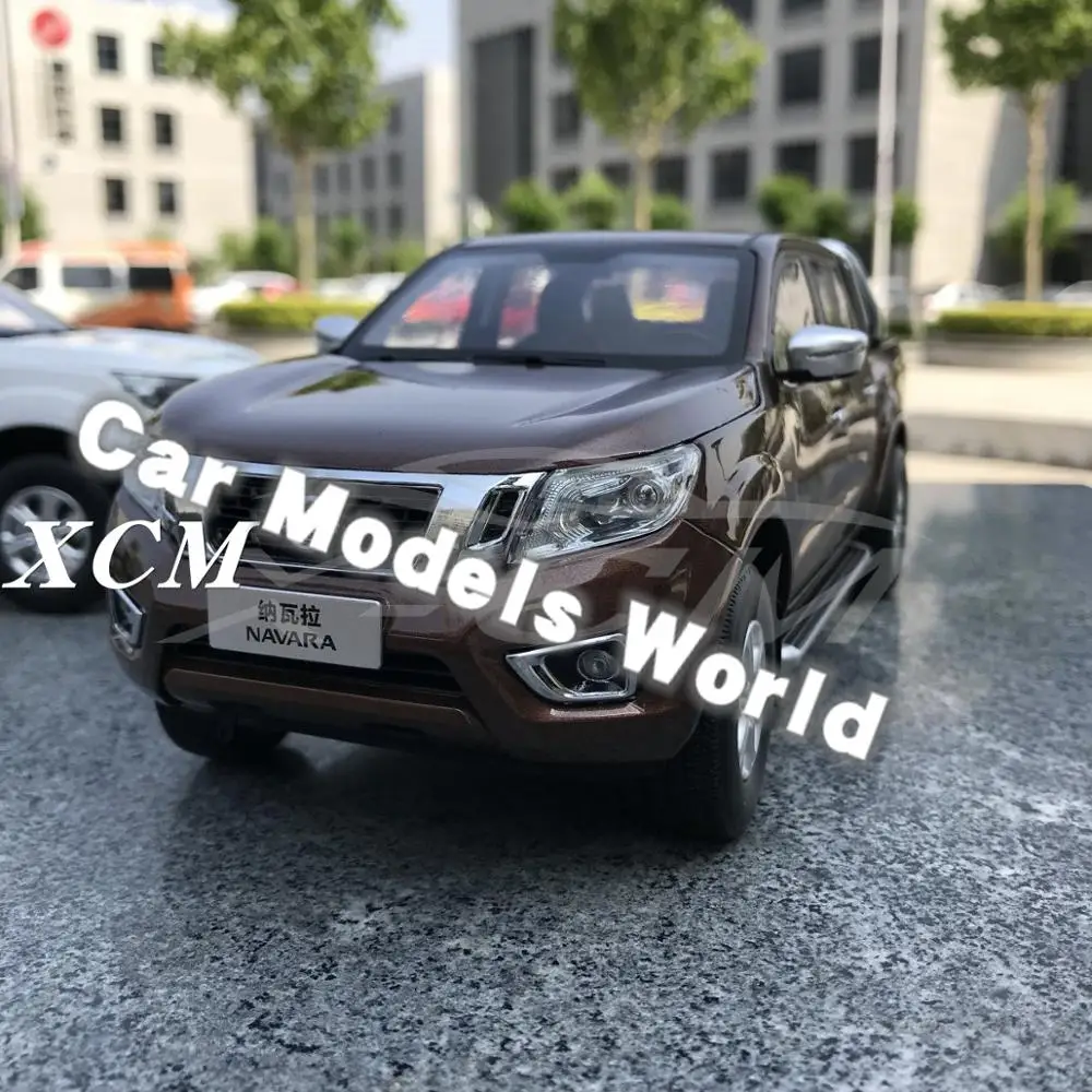 

Diecast Car Model for Navara Pickup 1:18 (Brown)! + SMALL GIFT!!!!!
