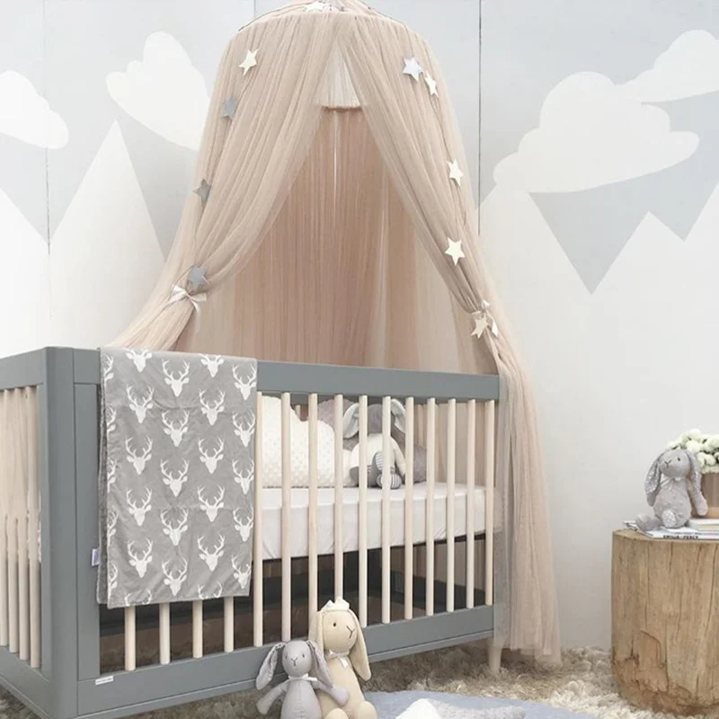 curtains bed