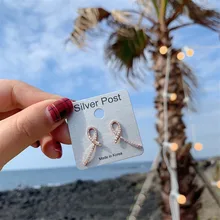 Элегантный корейский Блестящий Кристалл крест Бант Серьги гвоздики для женщин милые серьги Brincos Девушка Вечерние ювелирные изделия EC1816