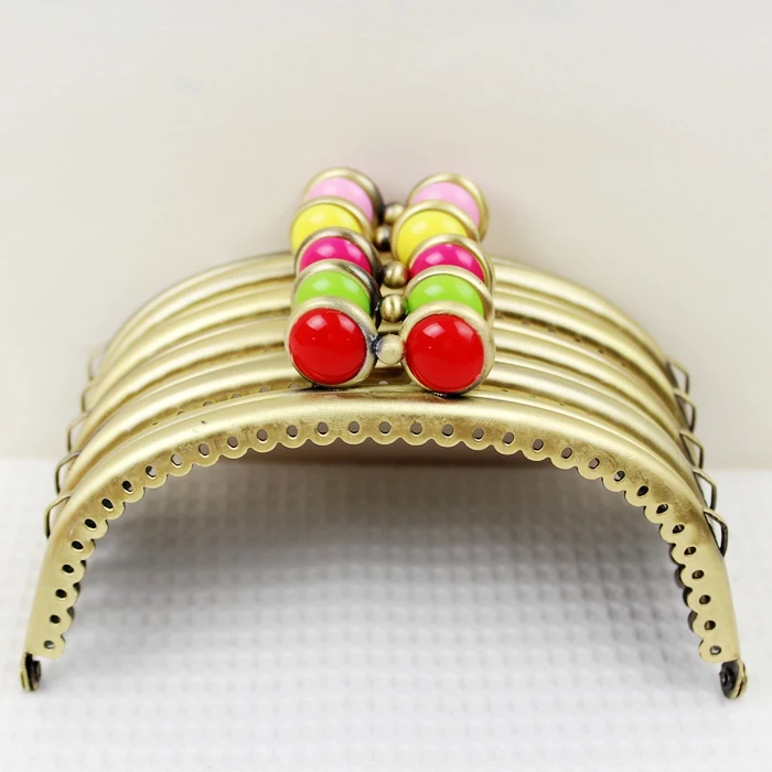 

12.5CM 5PCS Bronze Smooth Metal Purse Frame Handle Kiss Clasp Candy Flat Bead Heads Purse Frames DIY Bag Clutch Sewing Accessory