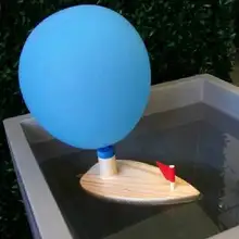 Приводимый в движение воздушным шариком деревянная лодка для детей водные игрушки/игрушки для ванны/пляжные игрушки Детские классические деревянные игрушки быстрая упаковка коробки