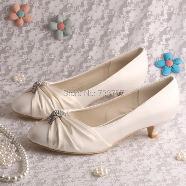 cream bridesmaid shoes