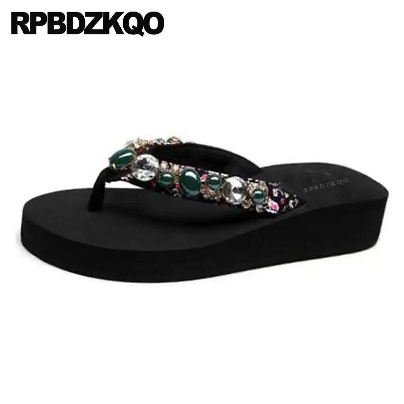 wide fit flip flops womens