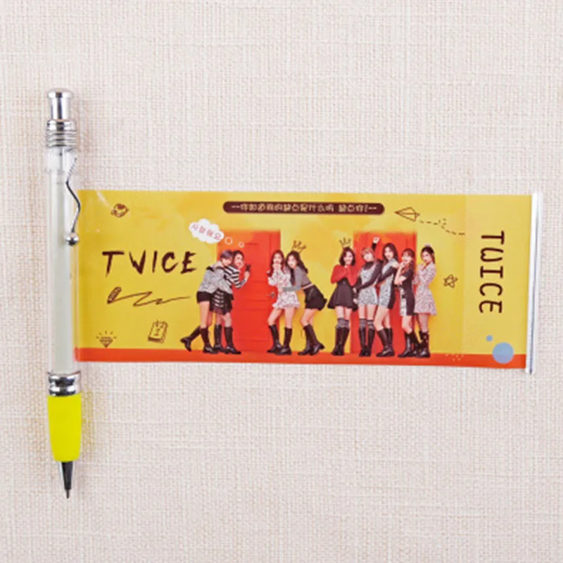 

BlackPink Twice Got7 ITZY StrayKids EXO Seventeen TXT Pull Pen Fashion Ball Point Pen Gel Pens Office School Student Gifts LX229