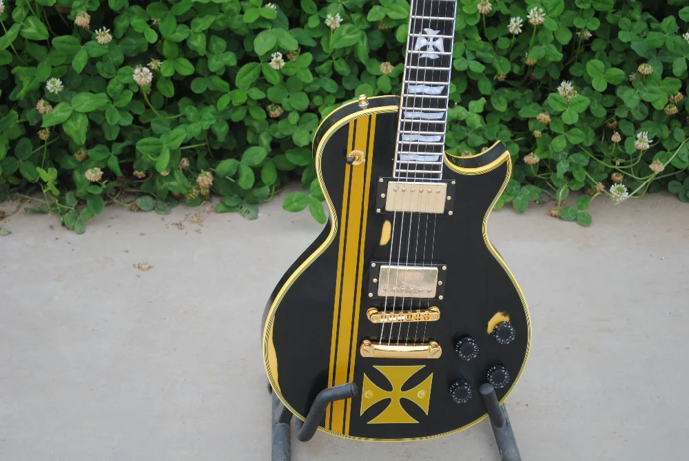 

Free shipping redwood tree G ink in LP Metallica James hatfield iron cross age electric guitars china