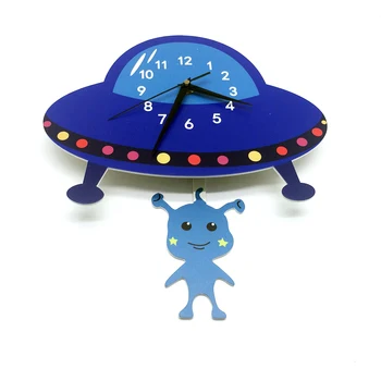 

Modern Style Cartoon 3D Wall Clock Cute Alien Decoration Wall Decals Creative Children Wall Watches Digital Cartoon Design Cloc