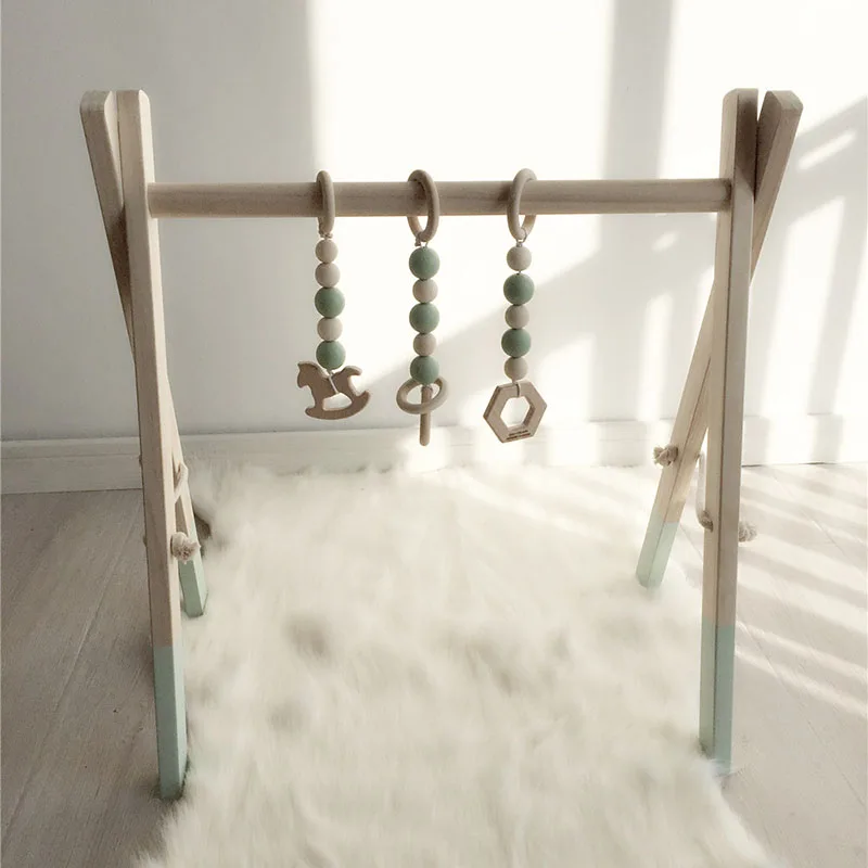 wooden gym toy (2)