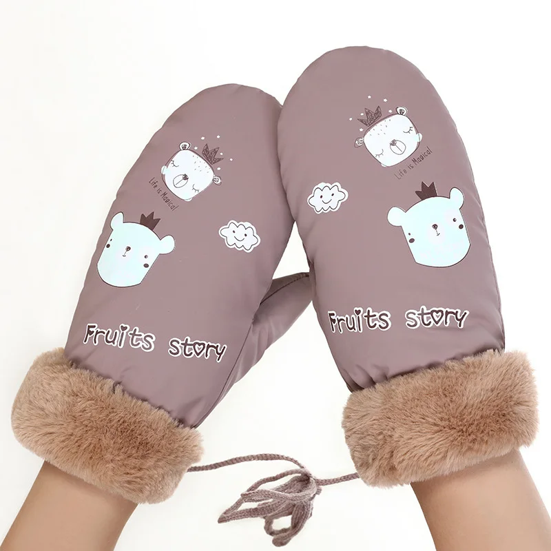 الشتاء الإناث زائد أفخم سميكة الدافئة الرياضة التزلج القفازات النساء لطيف الدب طباعة جلدية سطح يندبروف قفازات 84AB الشتاء الإناث زائد أفخم سميكة الدافئة الرياضة التزلج القفازات النساء لطيف الدب طباعة جلدية سطح يندبروف قفازات 84AB