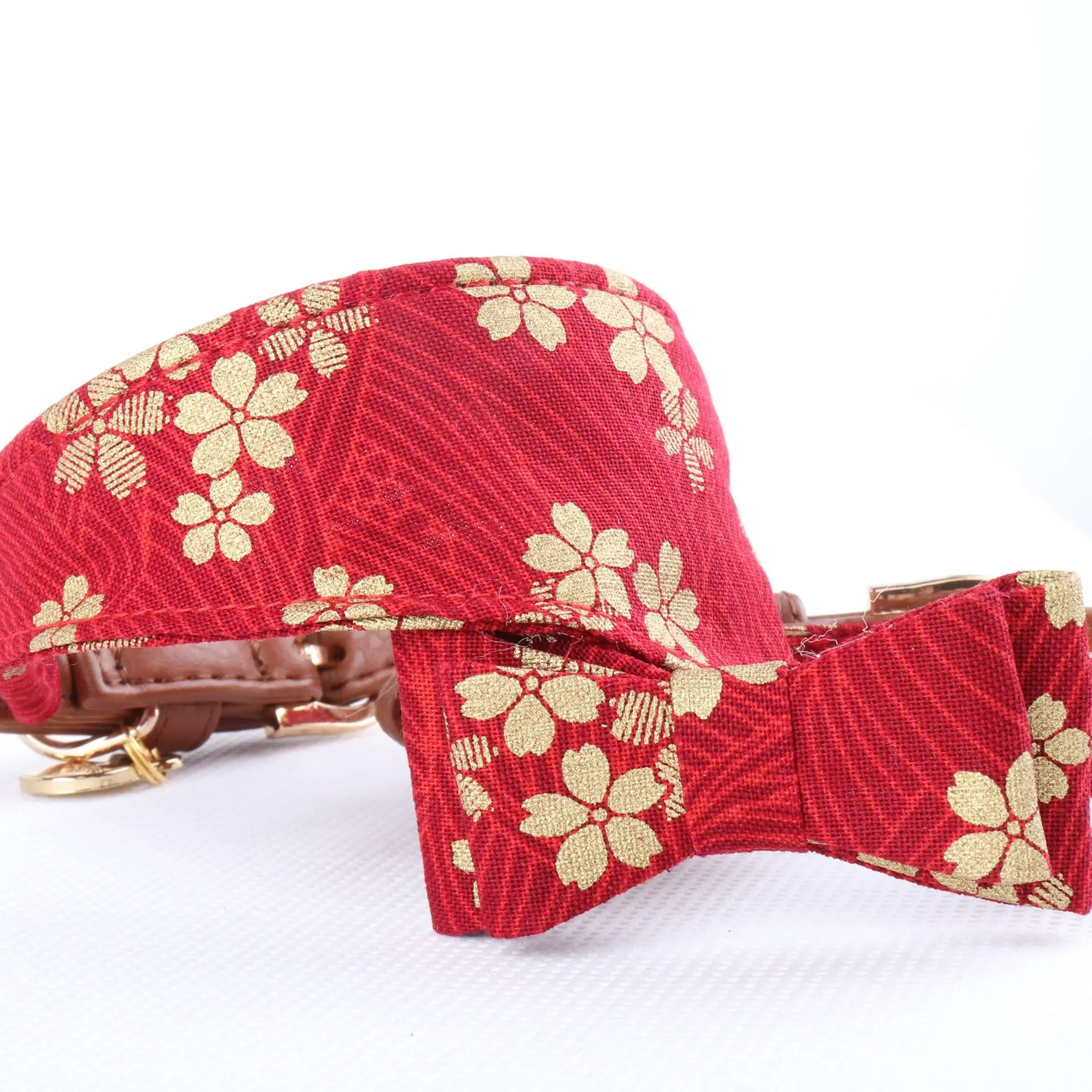 Уникальный собачий ошейник поводок набор из искусственной кожи Цветочный галстук-бабочка с принтом воротник банданы ожерелье товары для домашних животных аксессуары для собак для маленьких собак