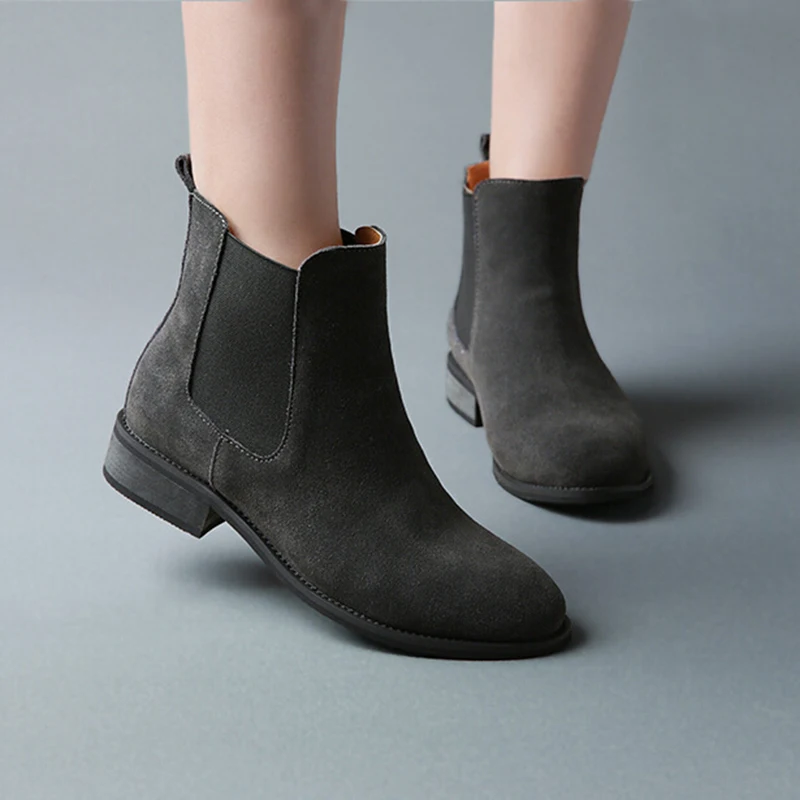 Flat black boots 2017 Flat black boots 2017